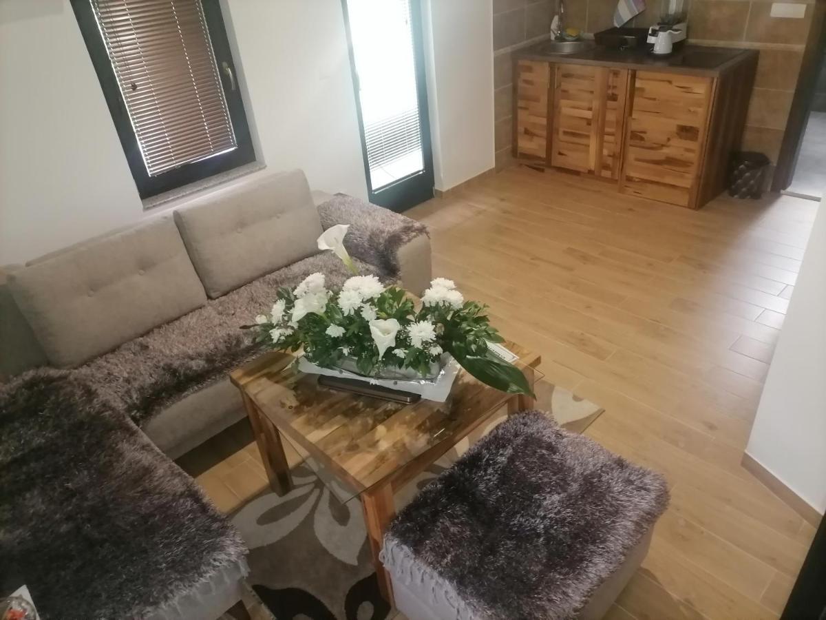 P-Zlatar, Apartman 3 Brdo Dış mekan fotoğraf
